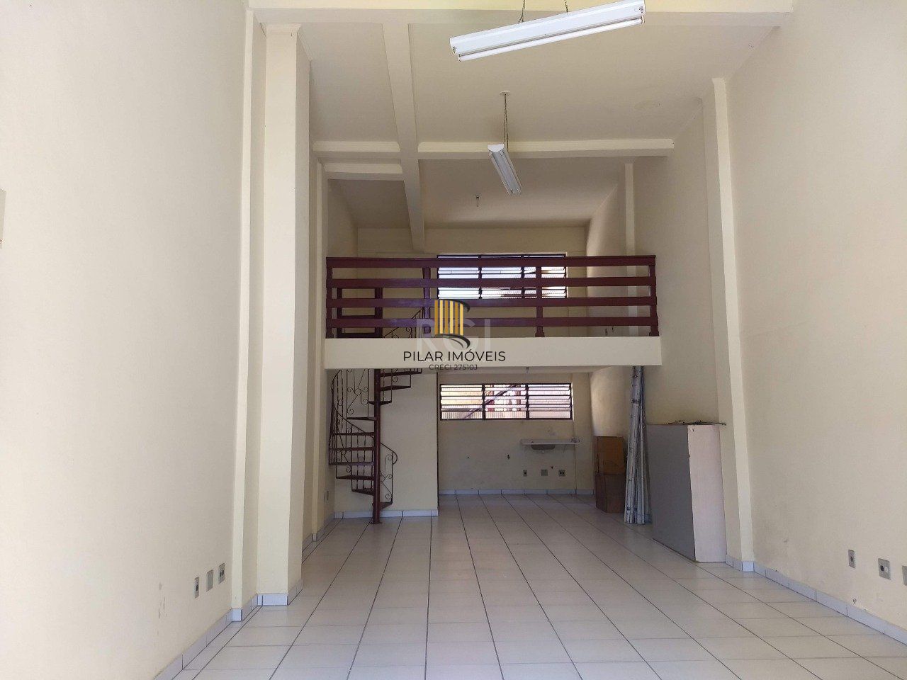 Loja para Venda - 82.89m², 0 dormitórios, Partenon, Porto Alegre