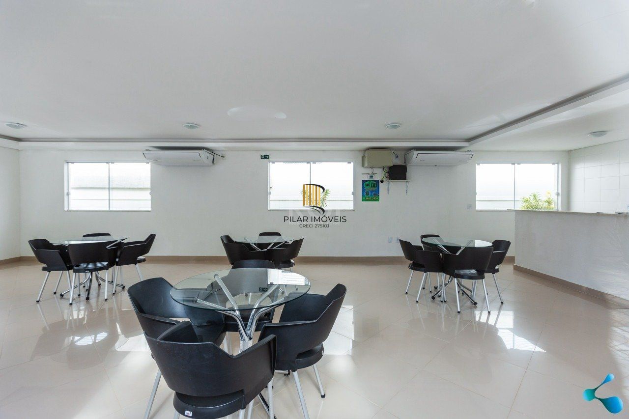 Apartamento com 2 quartos, 1 vaga de garagem, no bairro Vila Nova, Porto Alegre/RS 