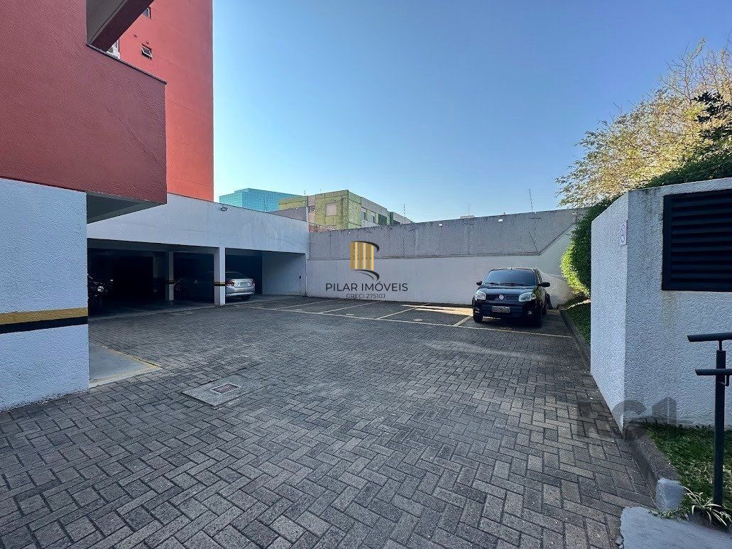 Apartamento 2 dormitórios no bairro Azenha