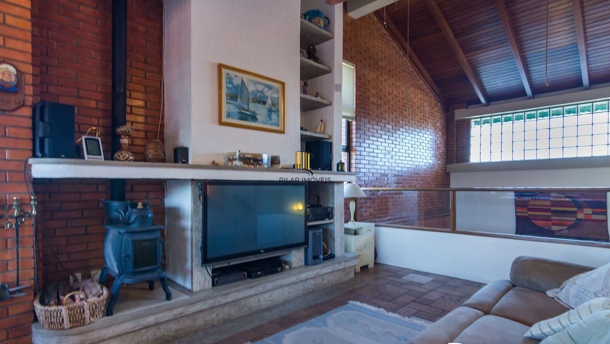Casa Condominio para Venda - 359.27m², 3 dormitórios, sendo 1 suites, 4 vagas - Cristal