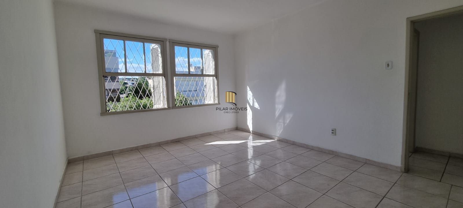 Apartamento 106m², 3 dorm, 2 banh, 1 ape por andar, Medianeira, Porto Alegre, RS
