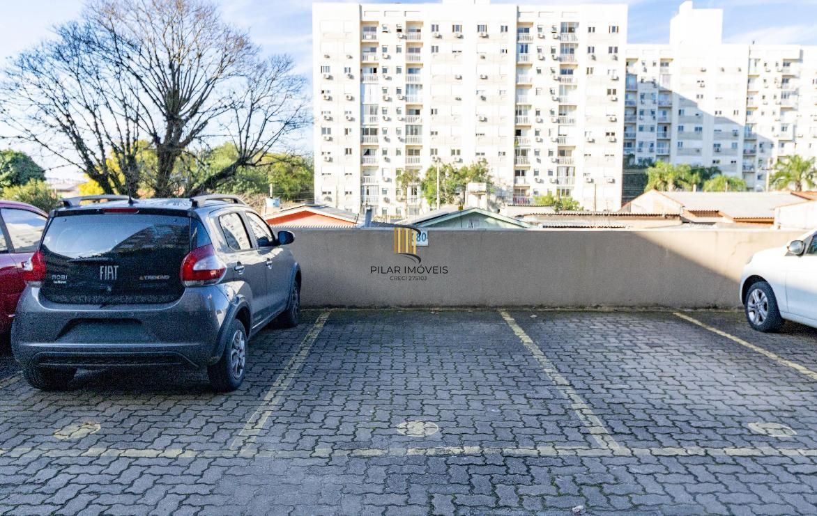 Apartamento com 03 quartos e 01 vaga escriturada no Bairro Camaquã