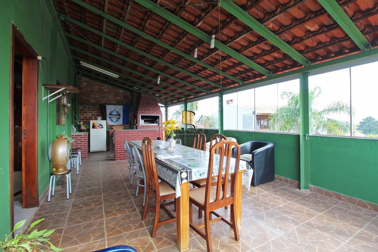 Casa para Venda - 339m², 3 dormitórios, 2 vagas - Vila Nova, Porto Alegre