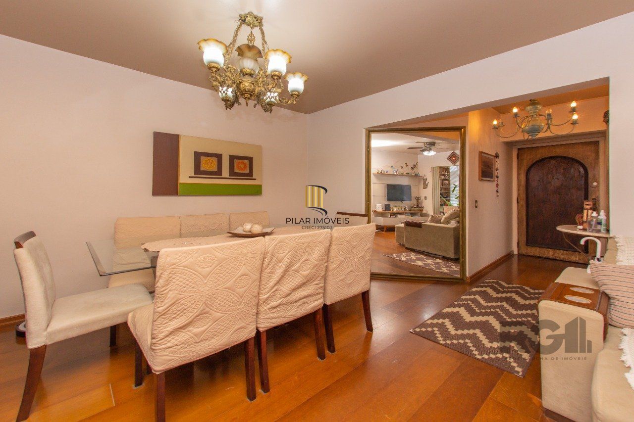 Apartamento 3 dormitórios no bairro Menino Deus