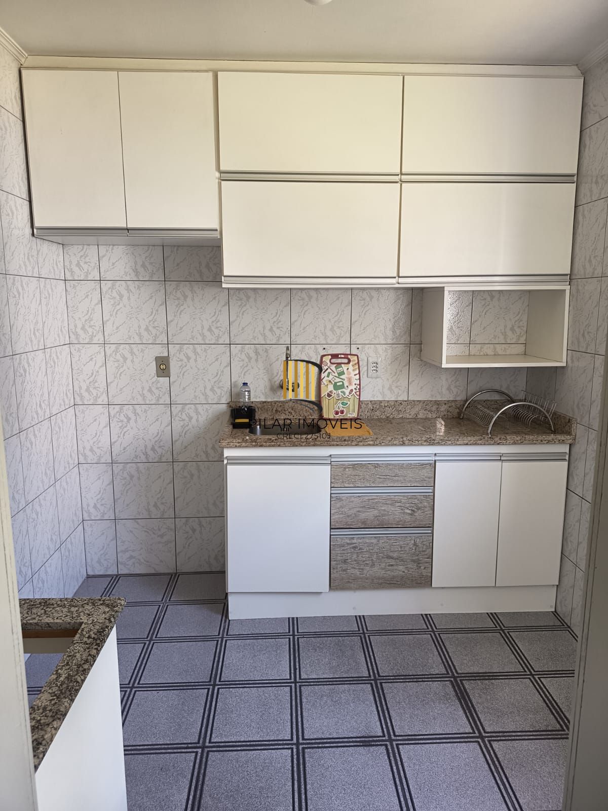 Apartamento 2 dormitórios, vaga rotativa, bairro Camaquã, Porto Alegre/RS