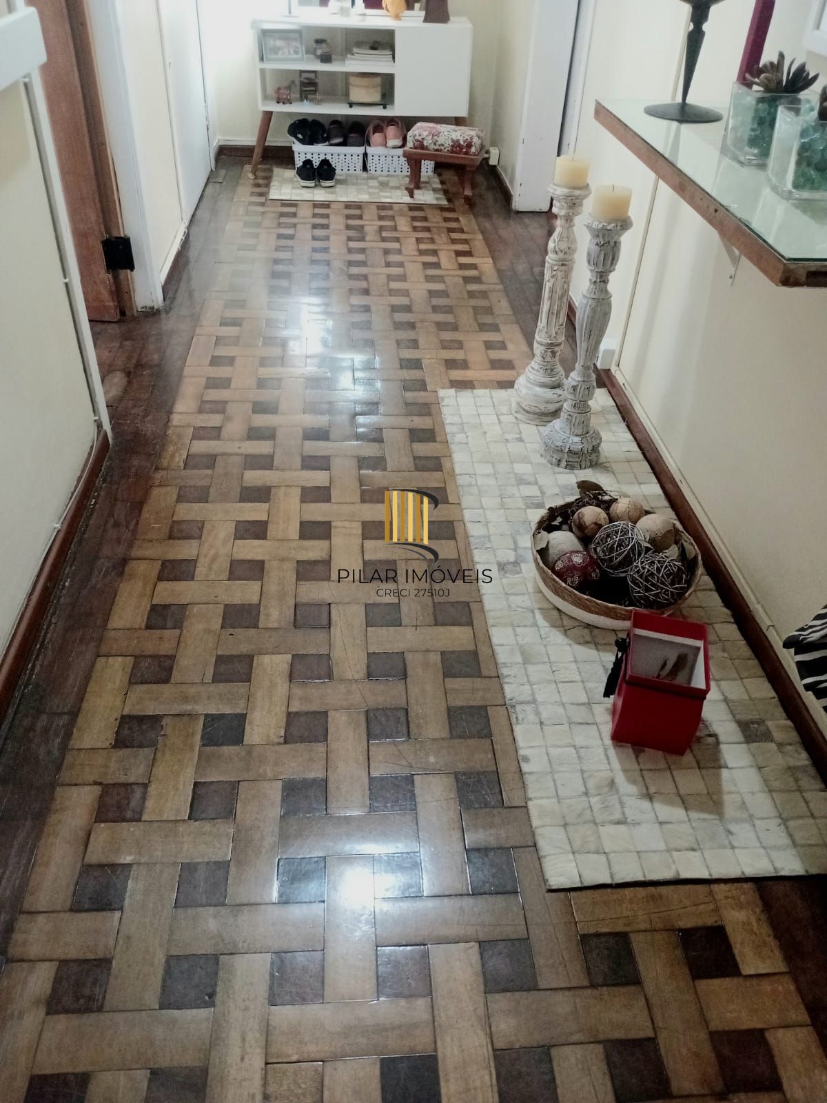 Apartamento  3 dormitórios, frente, sacada no bairro Santana, POA/RS