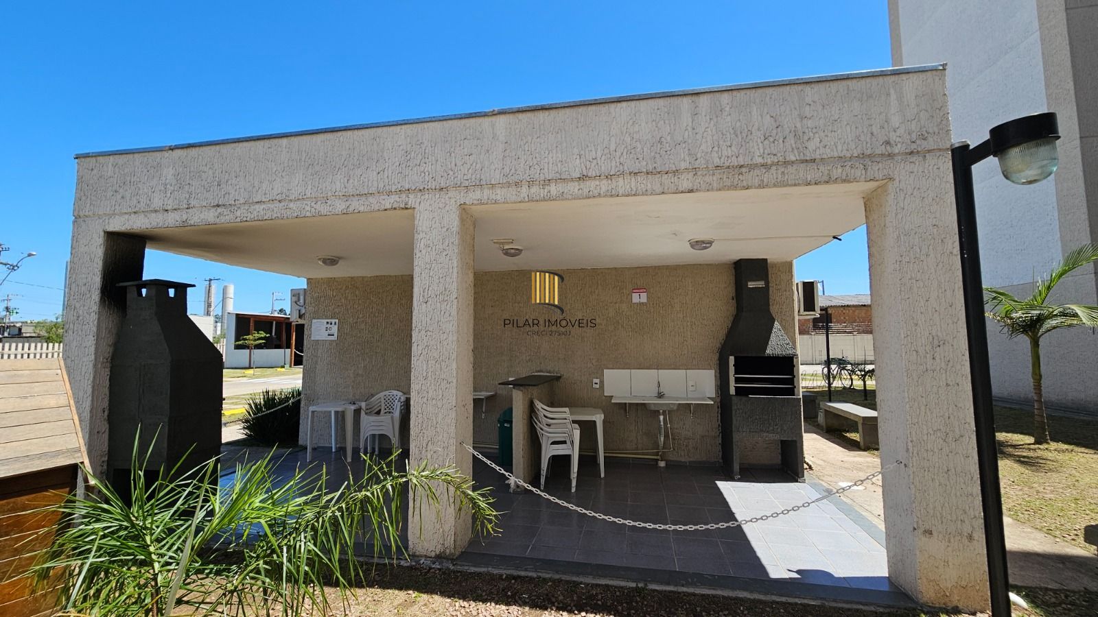 Apartamento com 2 dormitórios no bairro Restinga em Porto Alegre/RS