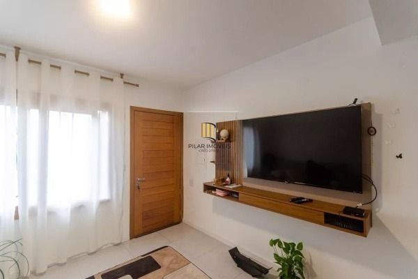 Casa em condominio com 2 vagas