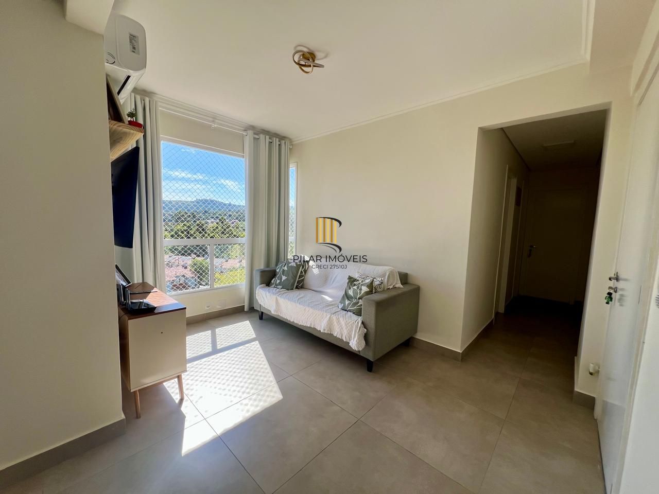Apartamento no bairro Cavalhada 2 dormitórios , vaga coberta, portaria 24 horas.