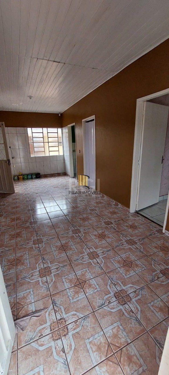 Casa para Venda - 78m², 2 quartos, 2 vagas - Santo Inácio, Esteio