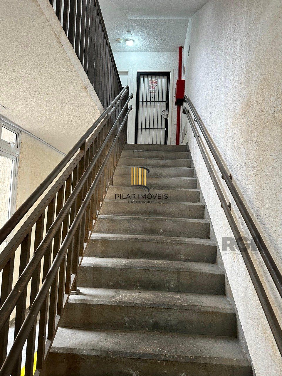 Apartamento 2 dormitórios com vaga Rio Branco Canoas