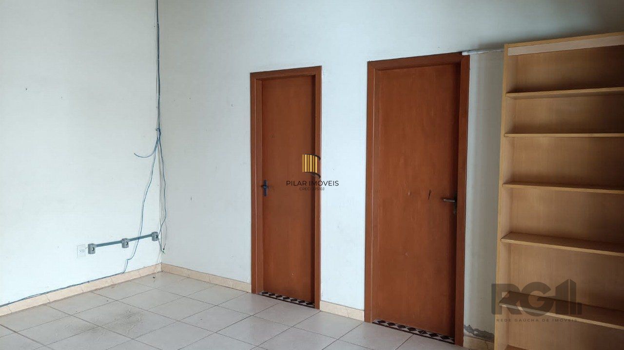 casa mista com 2 vagas na cavalhada Porto Alegre /RS