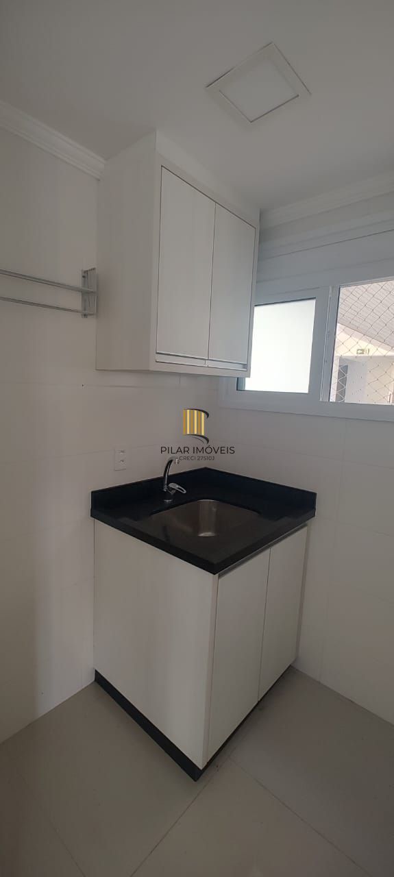 Apartamento com 03 Quartos e 02 vagas em Torres (01 suíte)