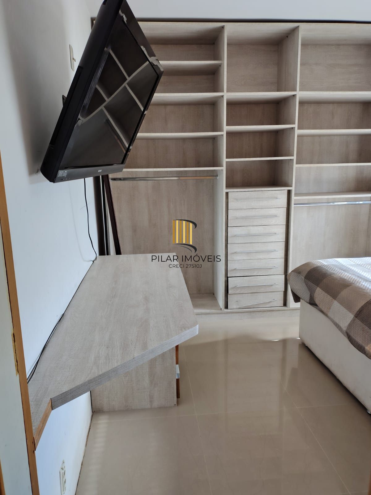 Apartamento 2 dormitórios no bairro Tristeza