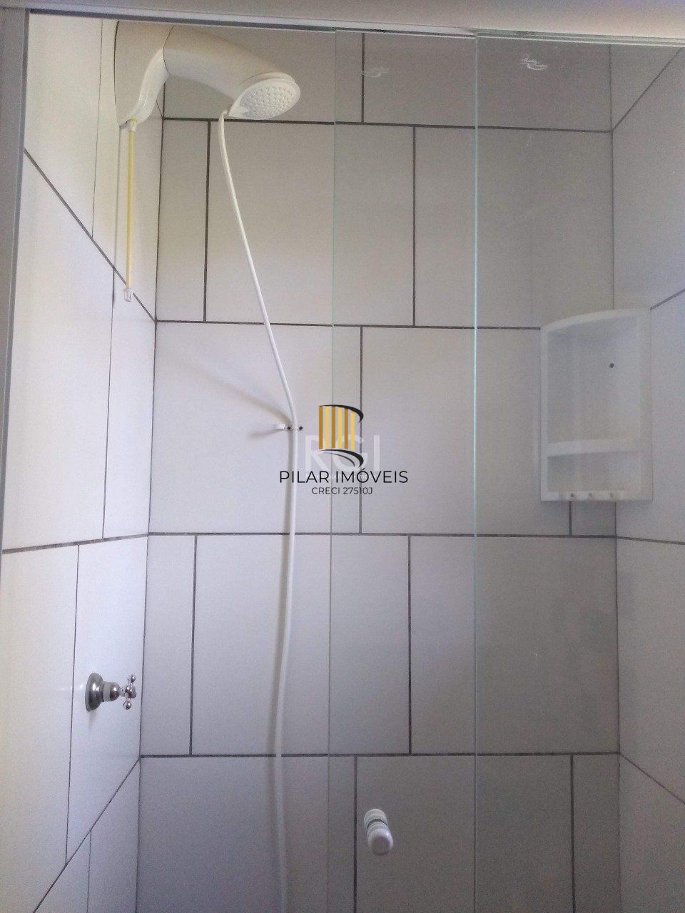 Casa para Venda - 290m², 13 dormitórios, sendo 6 suites, 10 vagas - Belém Novo, Porto Alegre