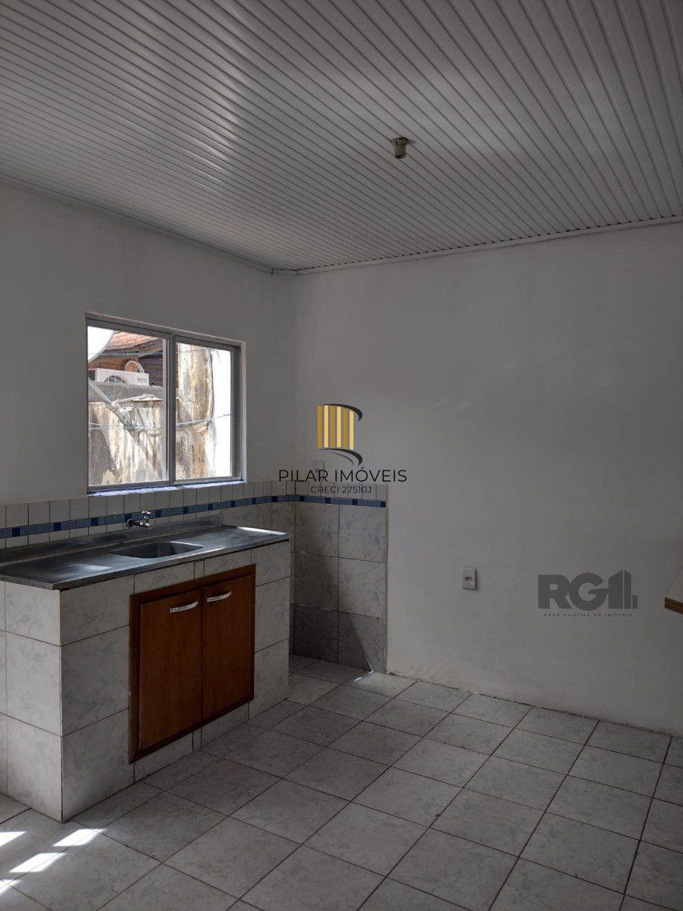 INVESTIMENTO - RESIDENCIAL COM 4 CASAS A VENDA EM ESTEIO