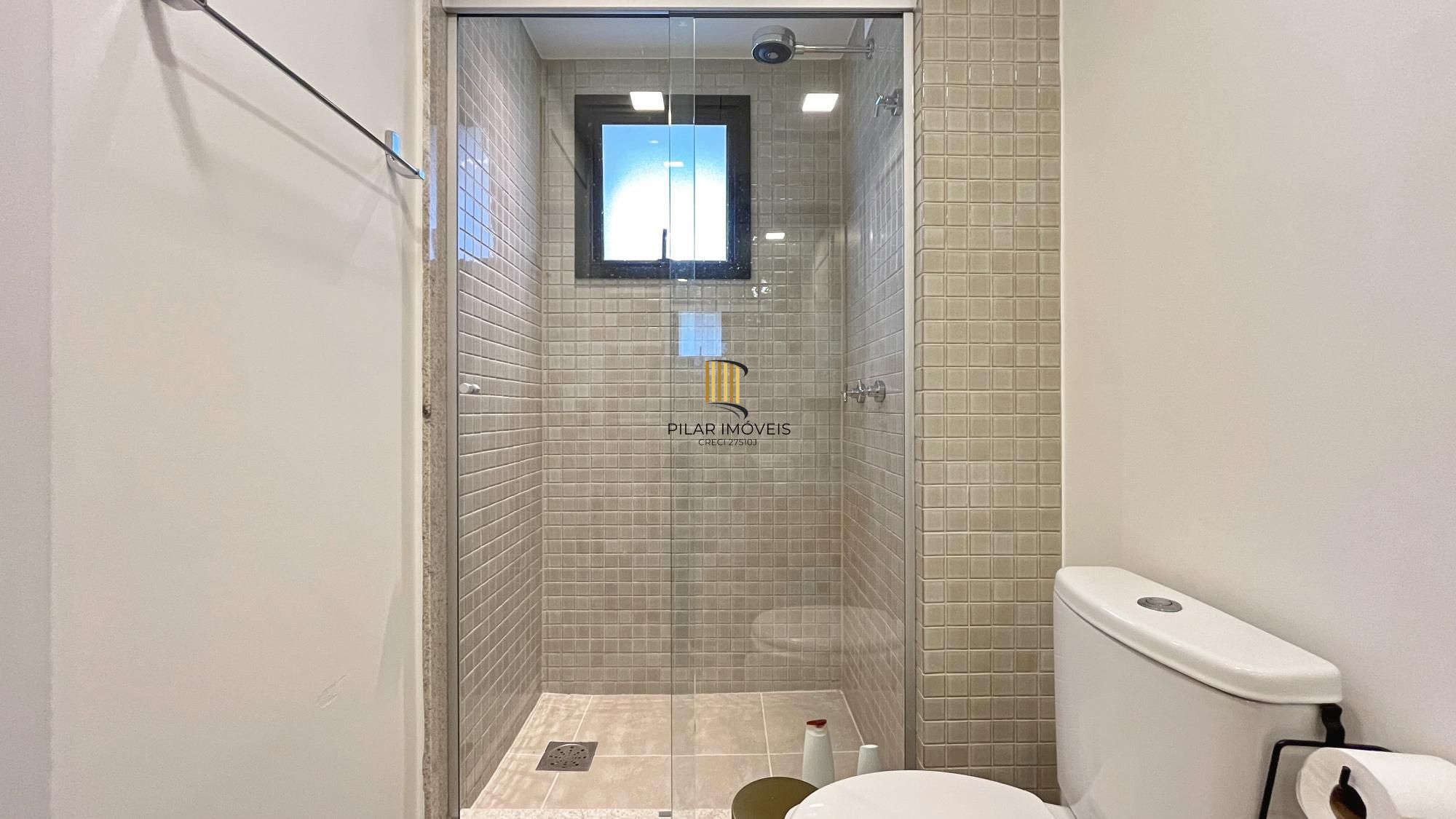 LINDO APARTAMENTO 3 DORMITÓRIOS NO MENINO DEUS
