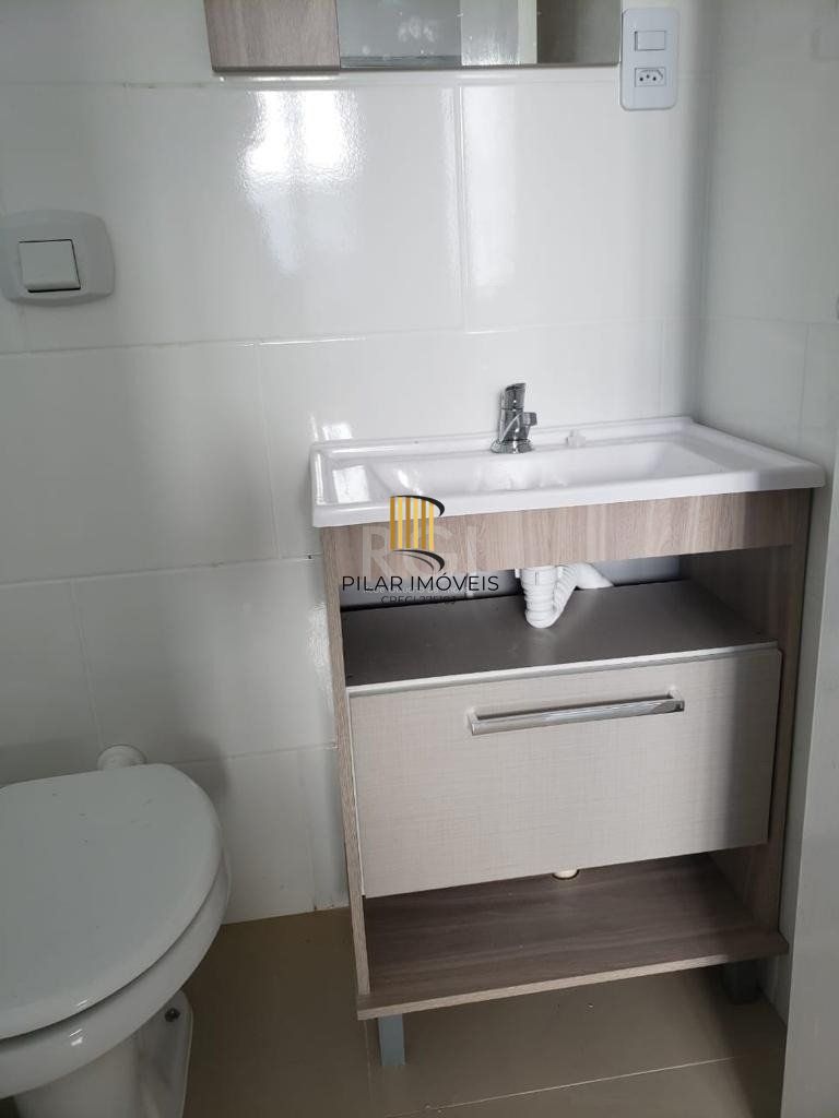Apartamento JK , 28m², 1 dormitório, 1 vaga - Bom Jesus, uma quadra da Protásio, Porto Alegre/RS