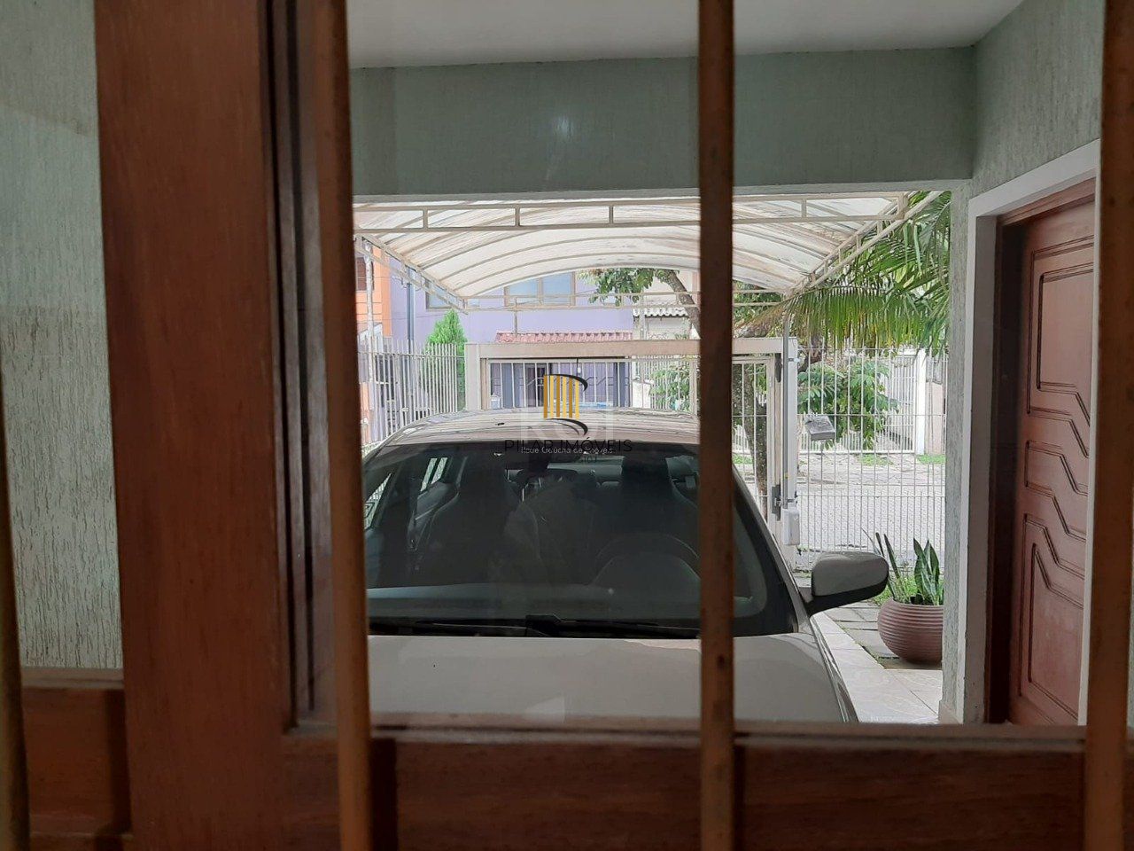 Casa para Venda - 117.63m², 3 dormitórios, sendo 1 suites, 1 vaga - Hípica, Porto Alegre