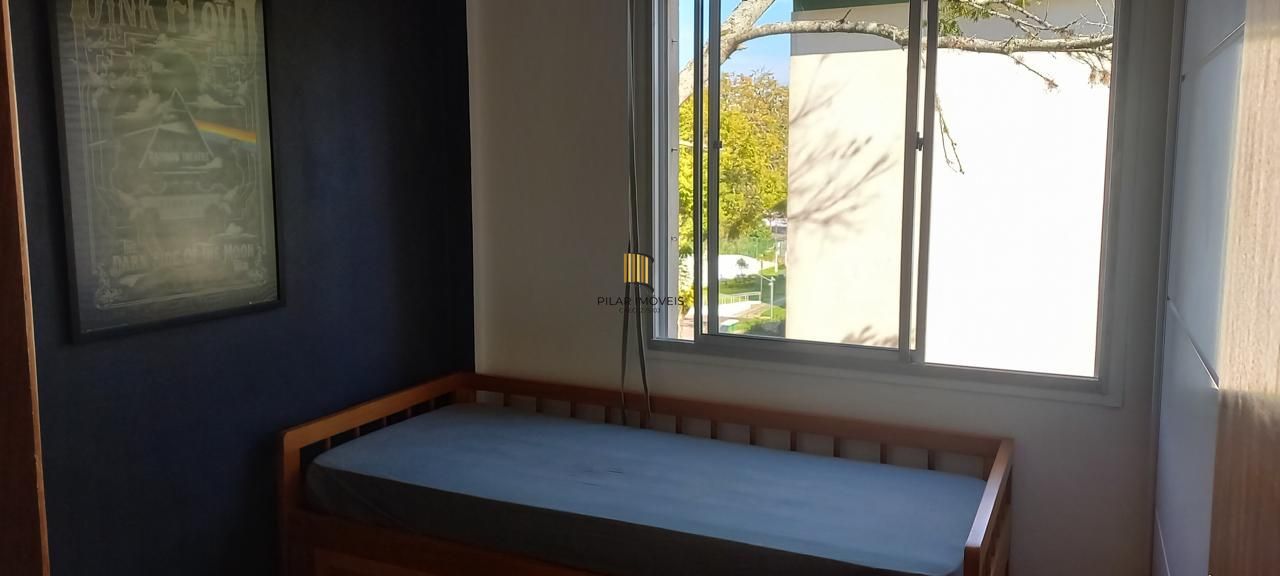 Apartamento de 2 dormitórios com vaga no bairro Vila Nova