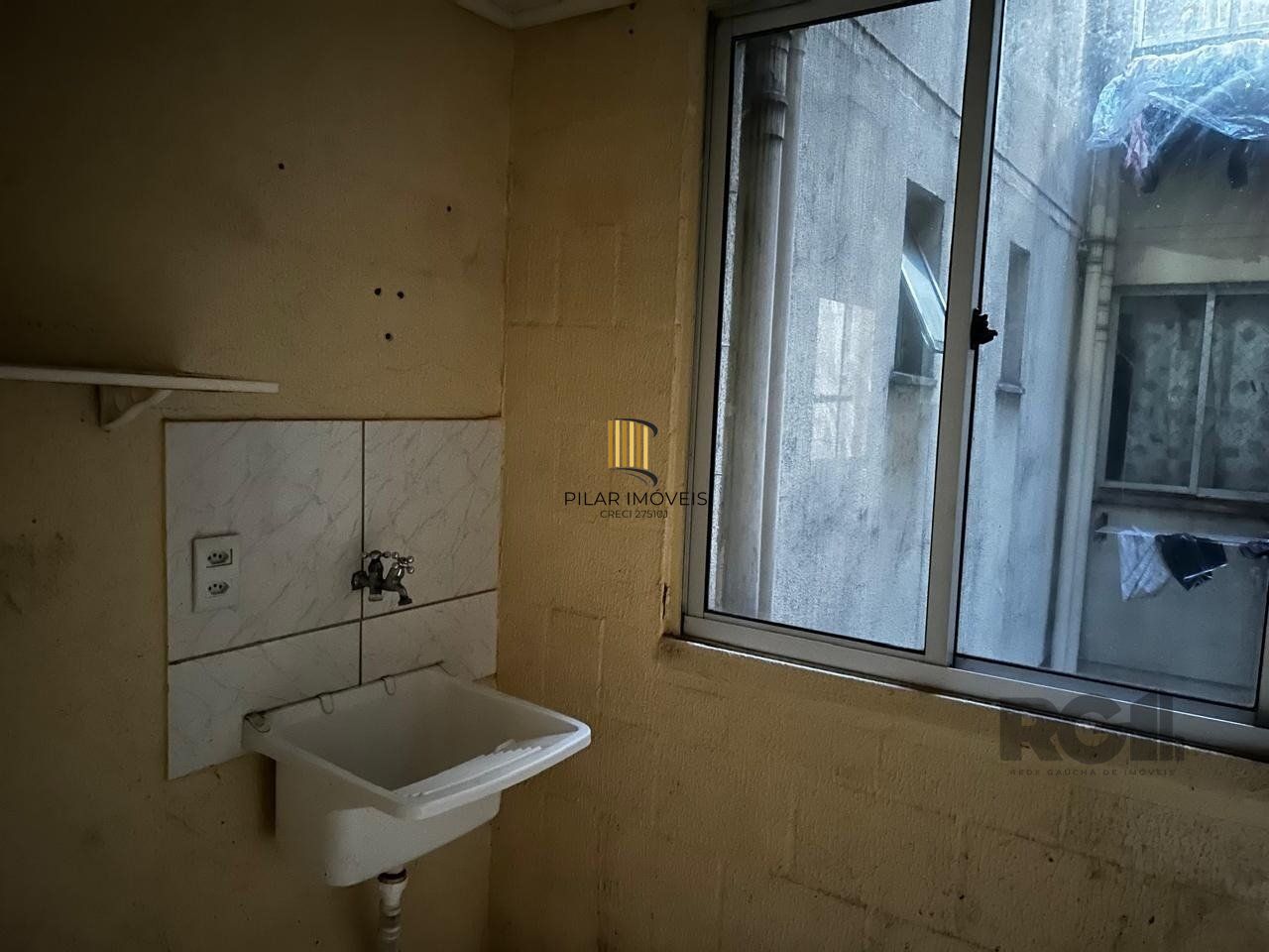 APARTAMENTO 02 QUARTOS E VAGA, BAIRRO VILA VOVA, PORTO ALEGRE, RS