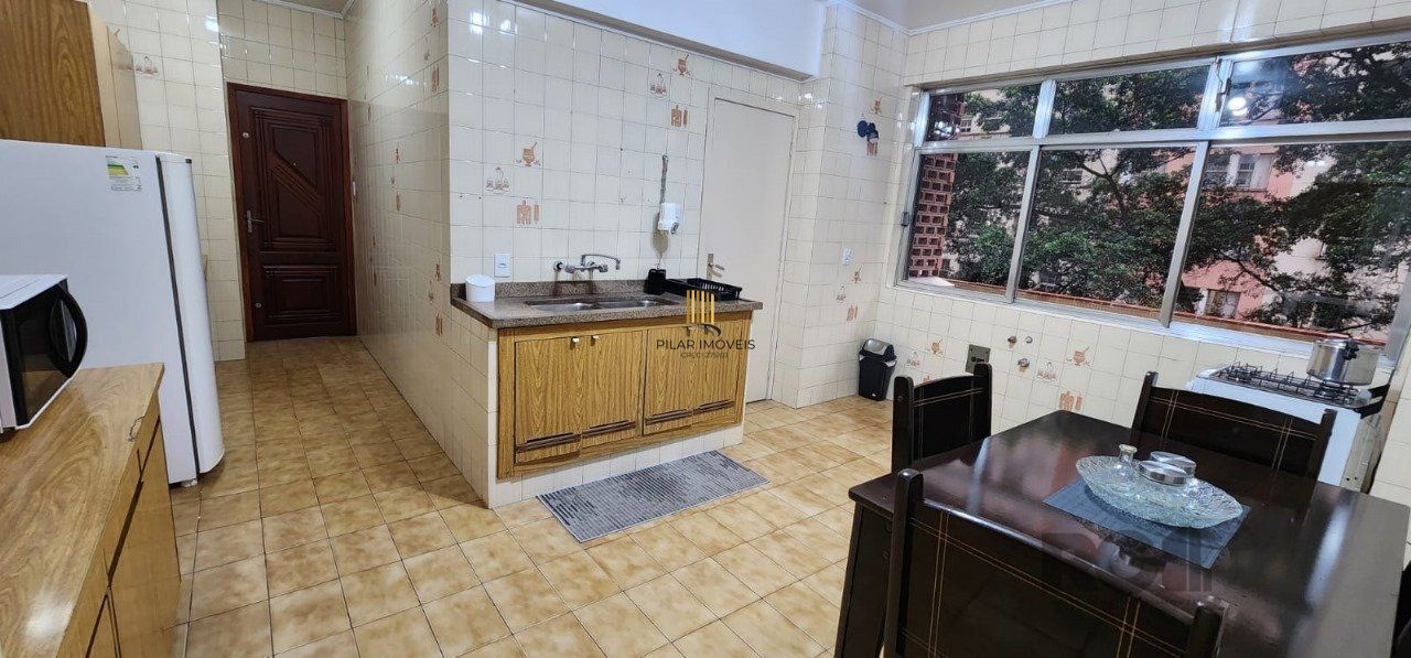 MEGA APARTAMENTO DE 169M² ,  COM SACADA, 3 DORMITÓRIOS, NO CENTRO DE PORTO ALEGRE -RS