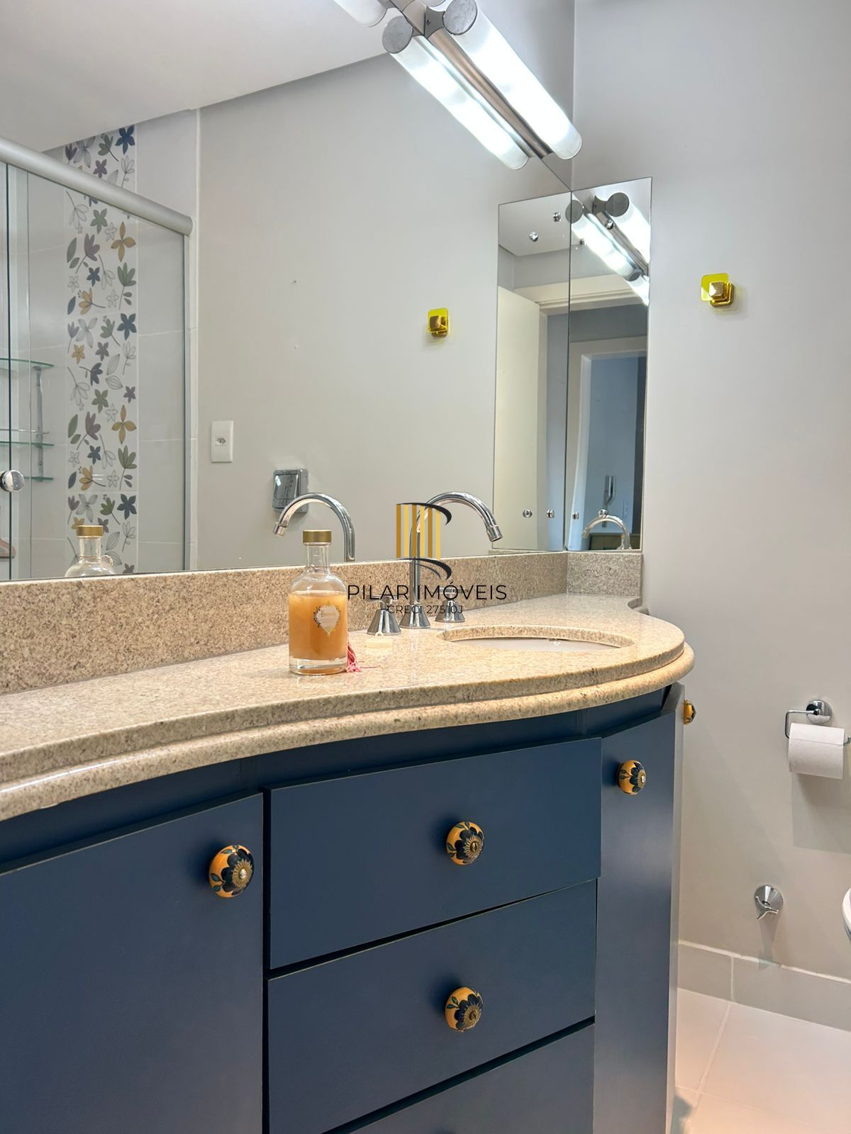 Apartamento 1 dormitório no bairro Santo Antônio Porto Alegre-RS