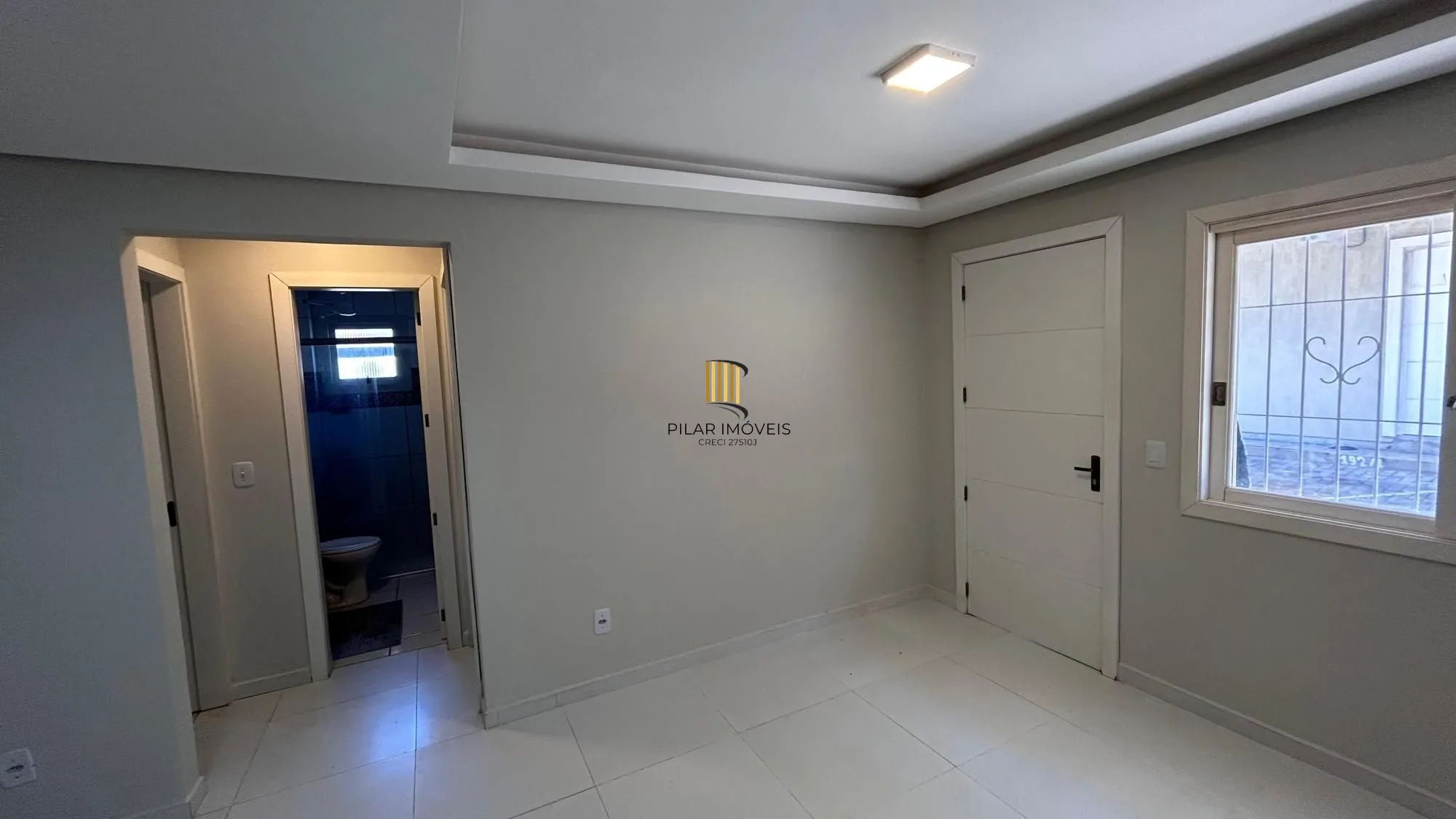 Apartamento 2 dormitórios no bairro Jardim Algarve