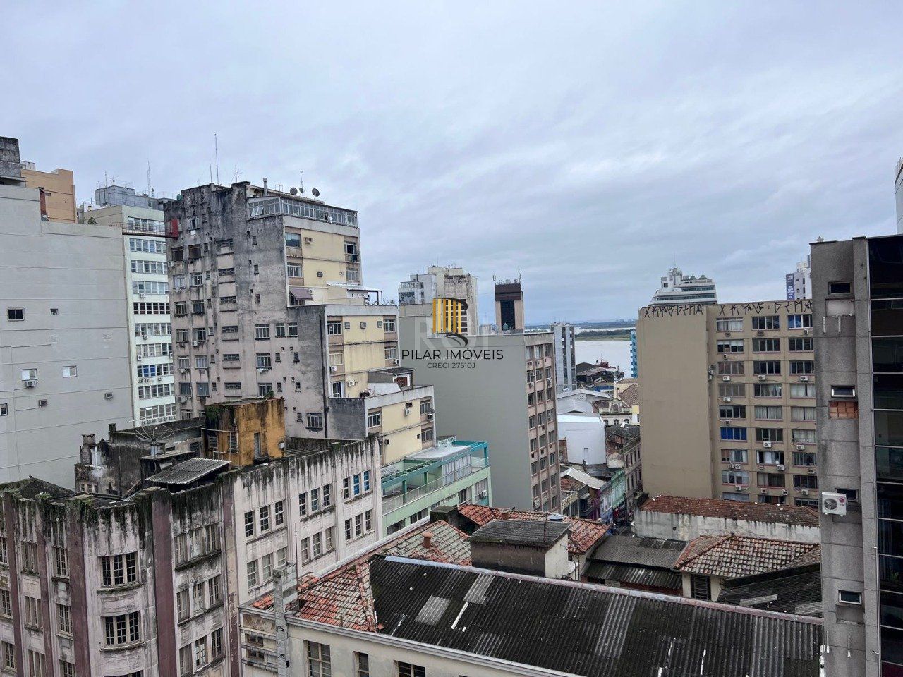 Conjunto/Sala para Venda - 24m², 0 dormitórios, Centro Histórico, Porto Alegre