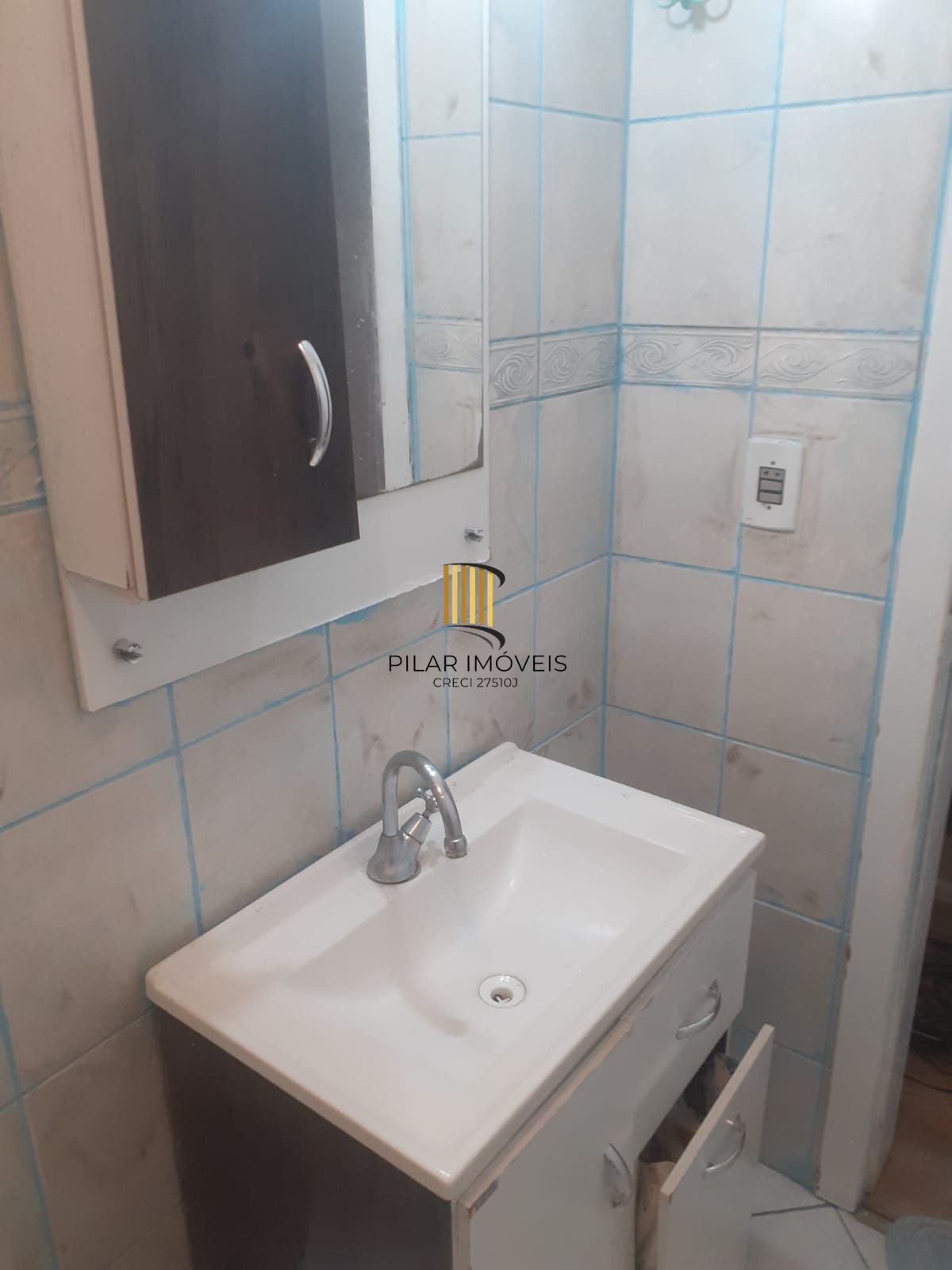 Casa em condomínio, 2 quartos, 1 vaga, bairro, 104m² Camaquã Porto Alegre