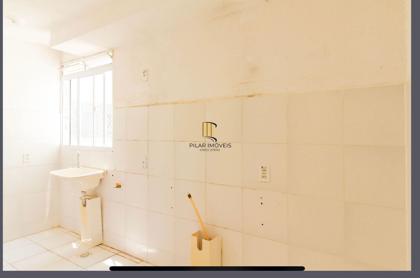 Apartamento com 02 quartos e 01 vaga fixa no Bairro Mato Grande em Canoas/RS