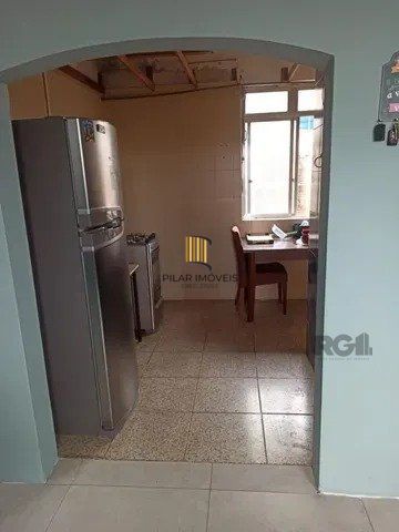 Apartamento de 3 dormitórios com área externa no bairro Passo da Areia