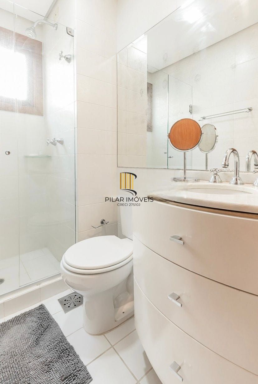 Apartamento de 03 dormitórios no Bairro Petrópolis em Porto Alegre/RS