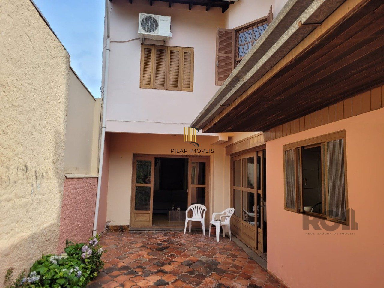 Casa para Venda - 181.5m², 4 dormitórios, 2 vagas - Partenon