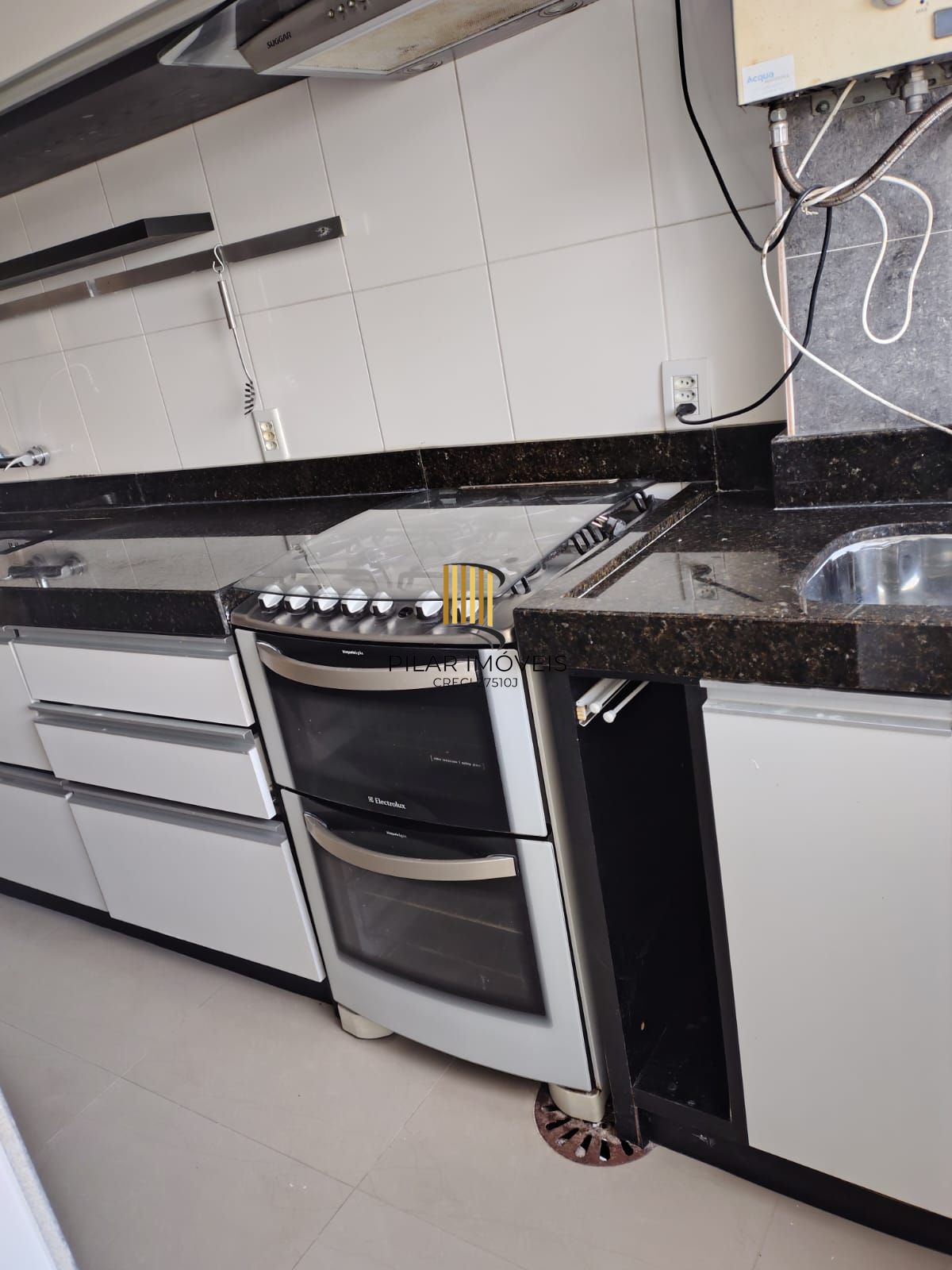 Apartamento 2 dormitórios no bairro Tristeza