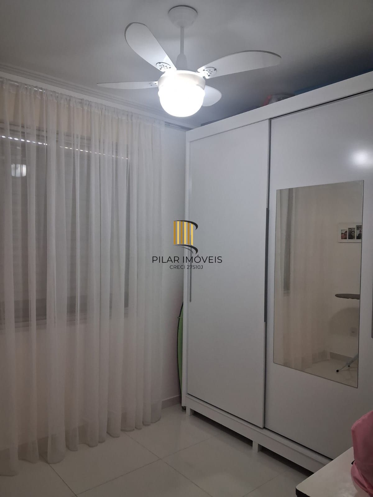 Apartamento de 02 quartos no Bairro: Teresópolis ao Lado do Shopping Bourbon