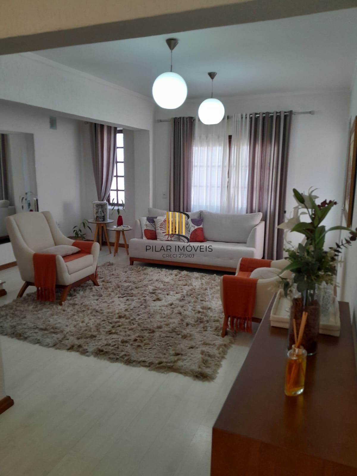 LINDA CASA 4 QUARTOS A VENDA, BAIRRO VILA NOVA, PORTO ALEGRE, RS - Pilar Imóveis