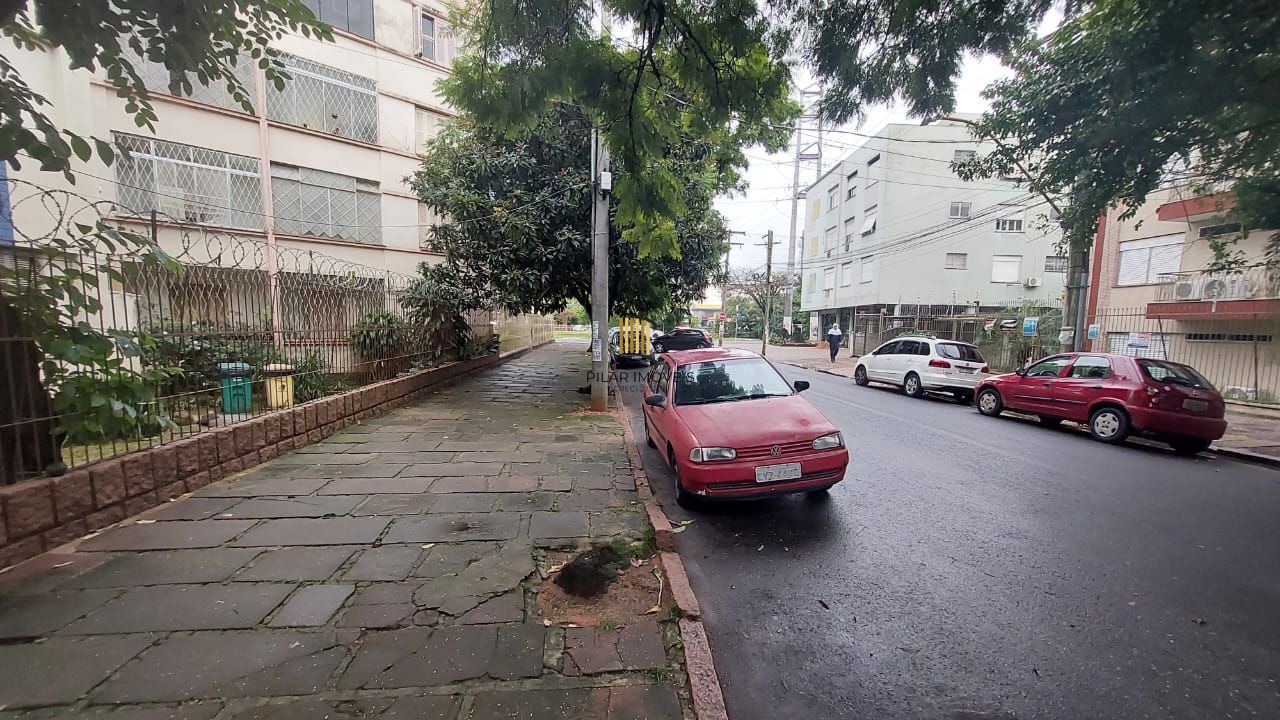 APARTAMENTO 2 DORMITÓRIOS DESOCUPADO - PARTENON - PORTO ALEGRE - RS
