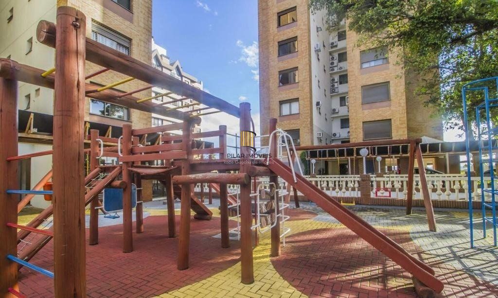 Apartamento para Venda - 172.94m², 3 dormitórios, sendo 1 suites, 2 vagas - Tristeza