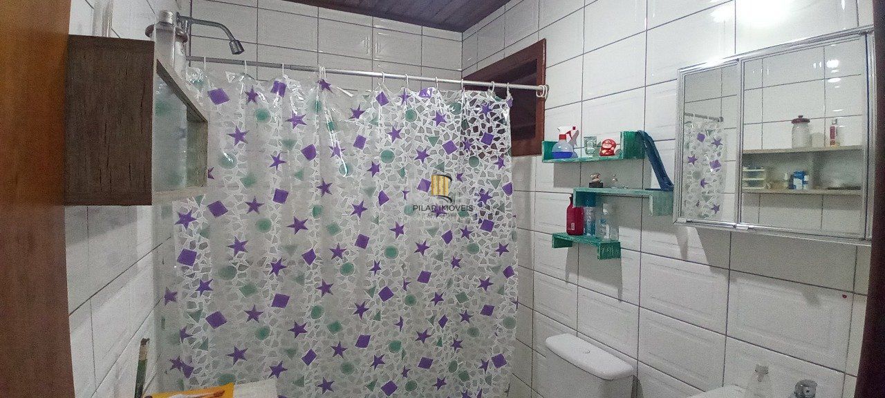 Casa 3 dormitórios no bairro Tristeza