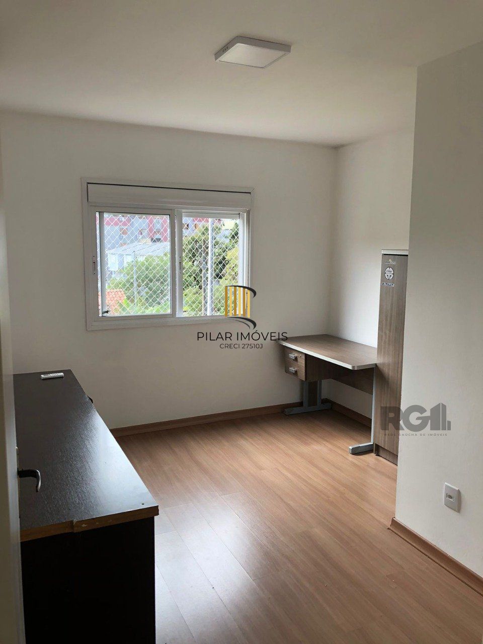 Casa Condominio 2 Dormitório(s) Bairro Nonoai