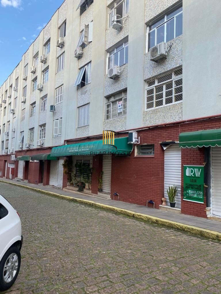 Apartamento com 2 quartos, 1 vaga de garagem, no bairro Medianeira, Porto Alegre/RS