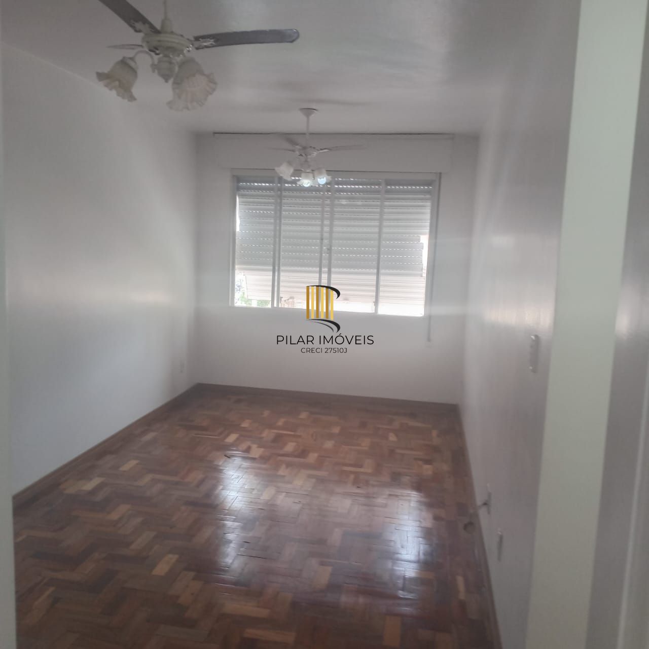 Apartamento com 02 Quartos e 02 Banheiros no Bairro Partenon em Porto Alegre