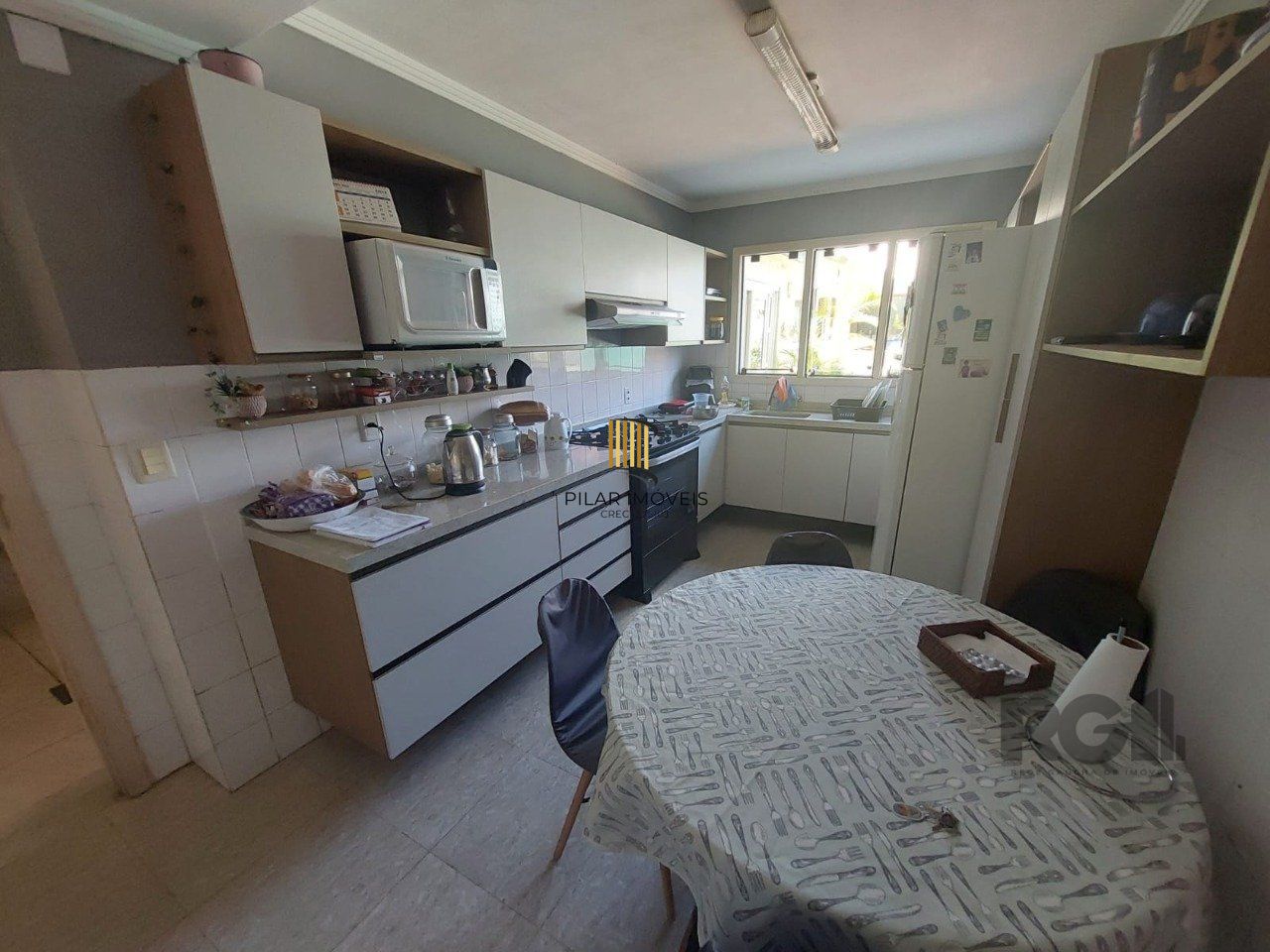 CASA 4 QUARTOS - DEPENDÊNCIA - PISICINA - ÁREA GOUMERT - IPANEMA - PORTO ALEGRE - RS