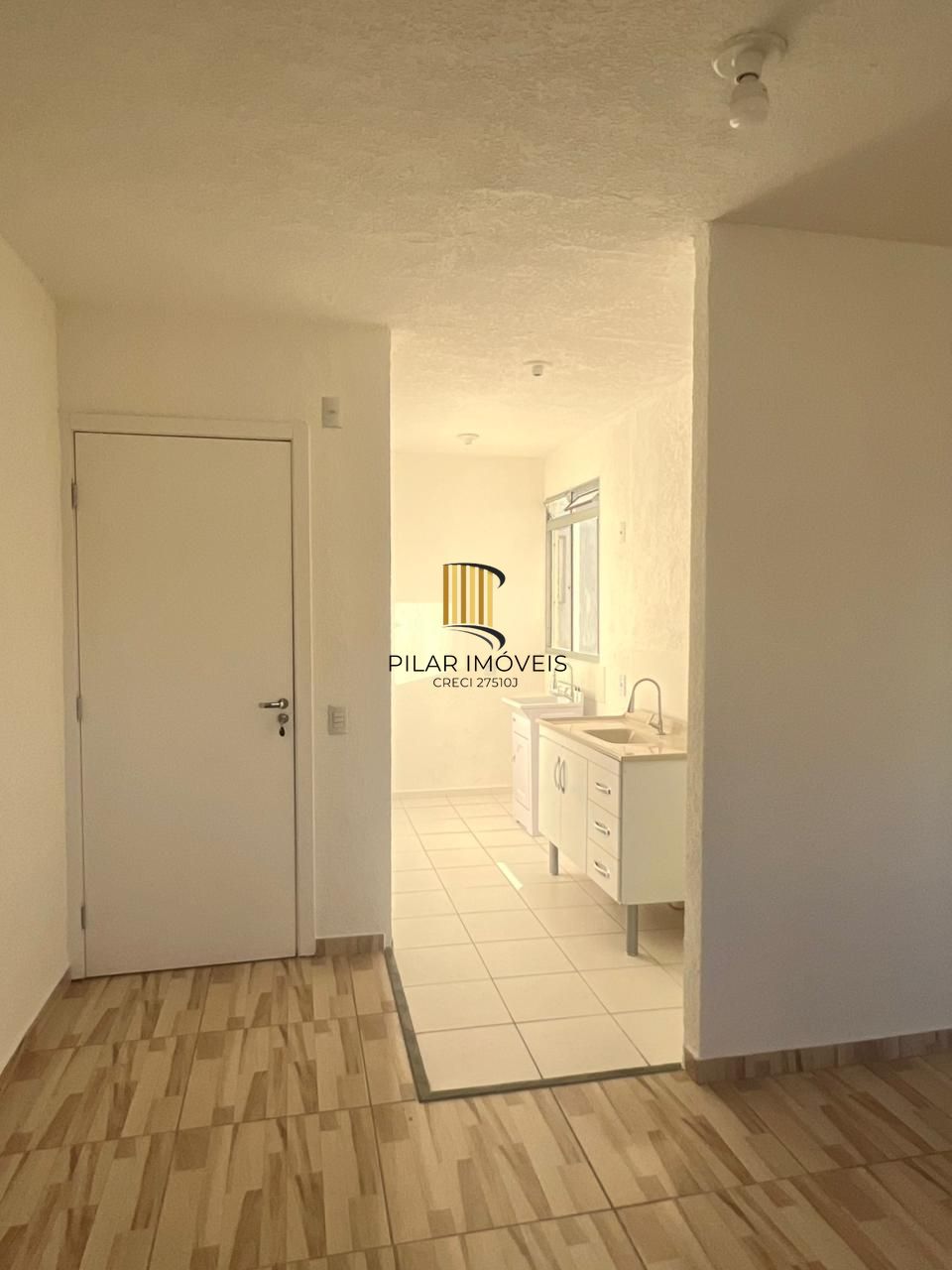 Apartamento de 2 Quartos e 01 vaga fixa no Bairro Mário Quintana, Porto Alegre