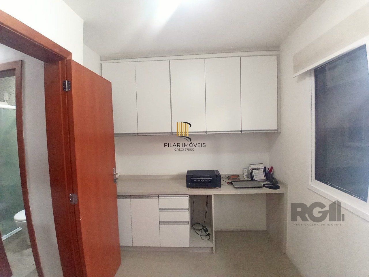 Casa na Hípica de 3 dormitórios e vaga