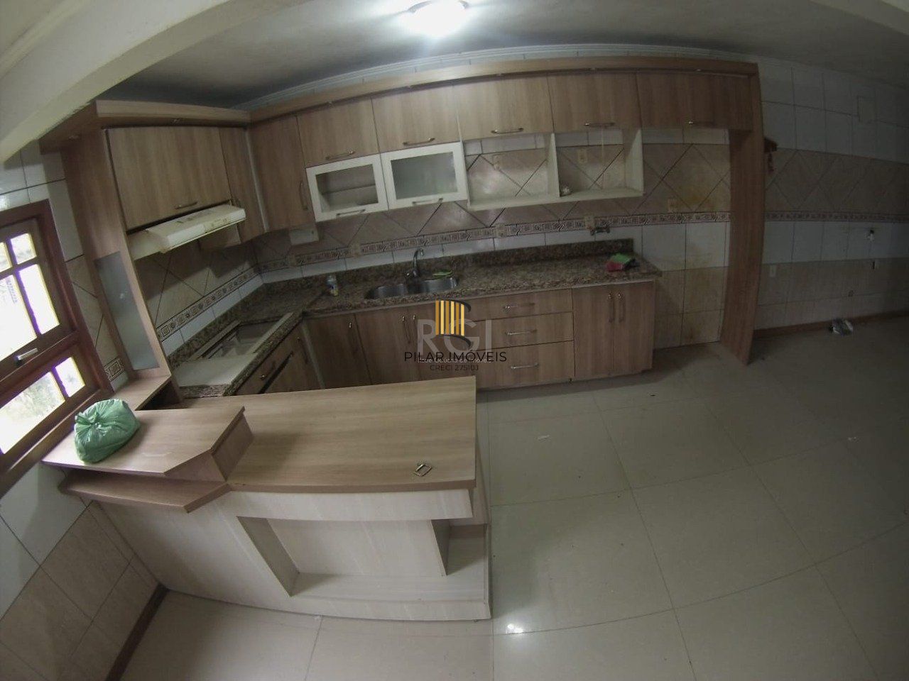 Casa 5 dormitórios no bairro Ponta Grossa