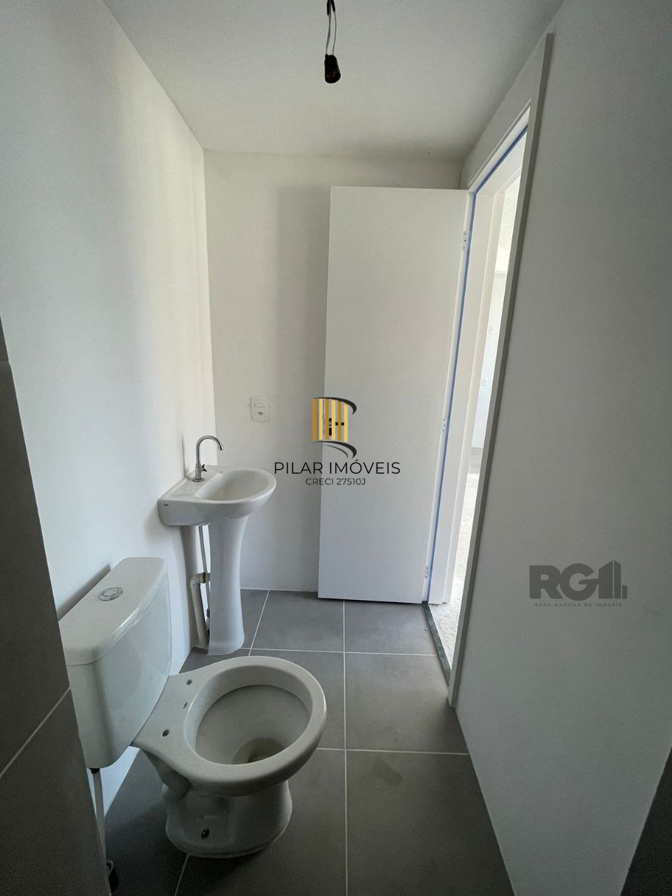 Apartamento 2 Dormitório(s) Bairro Sarandi
