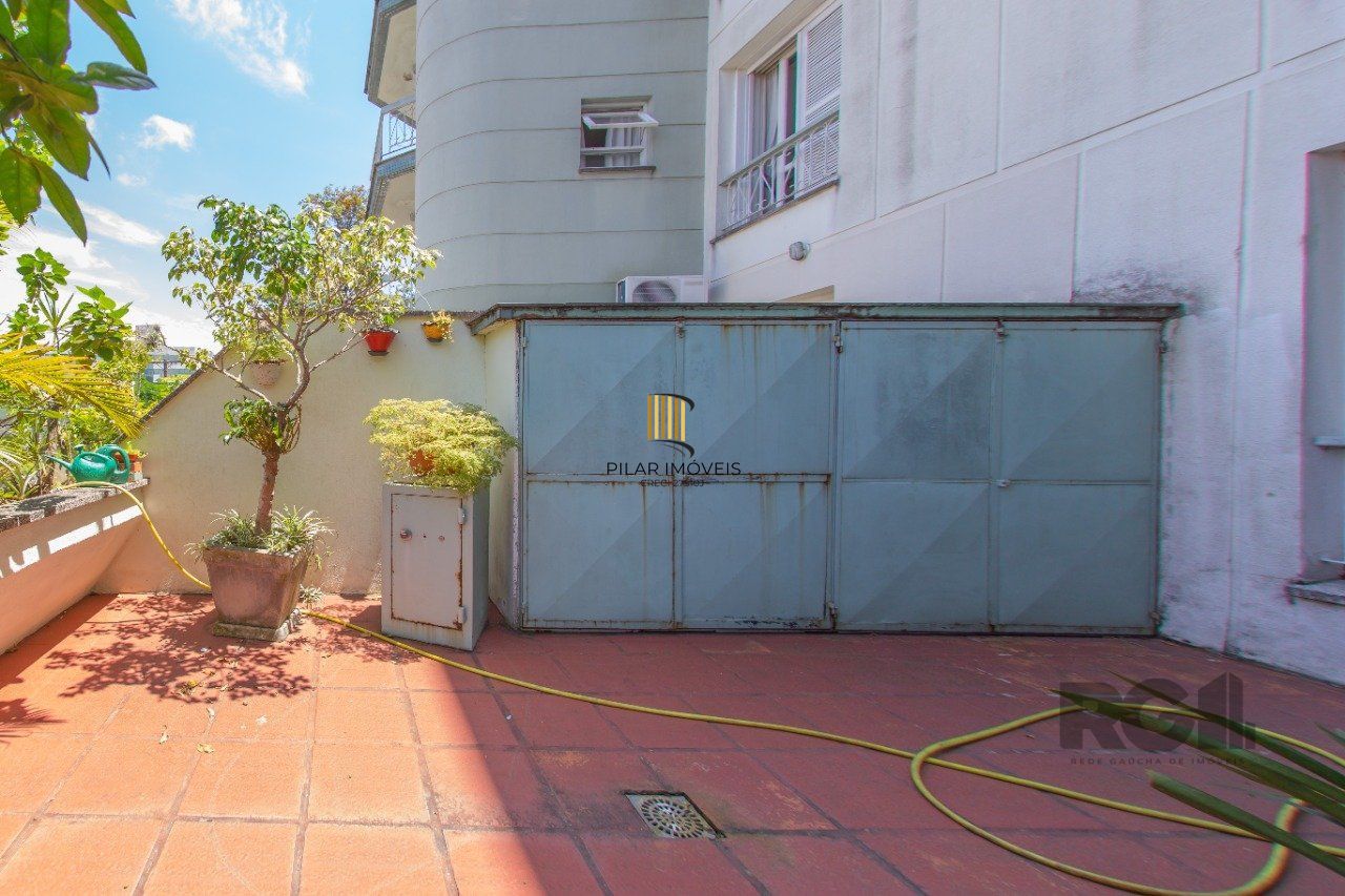 Apartamento 3 dormitórios no bairro Menino Deus