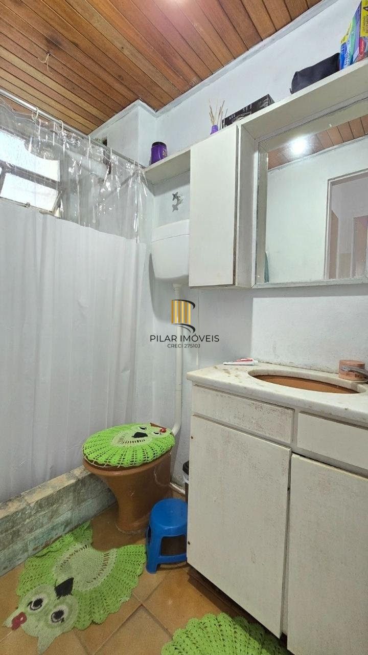 Apartamento térreo, dois dormitórios, bairro Camaquã Porto Alegre